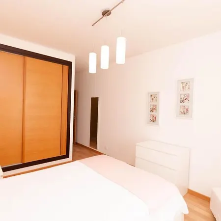 Abel - Great Location * 알부페이라