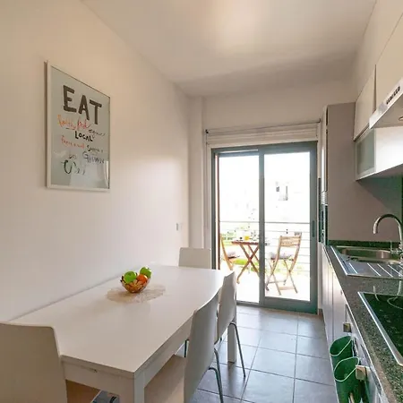 Abel - Great Location Vakantiehuis Albufeira