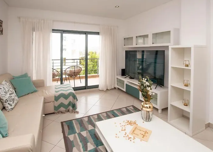 Ferienhaus Abel - Great Location Albufeira